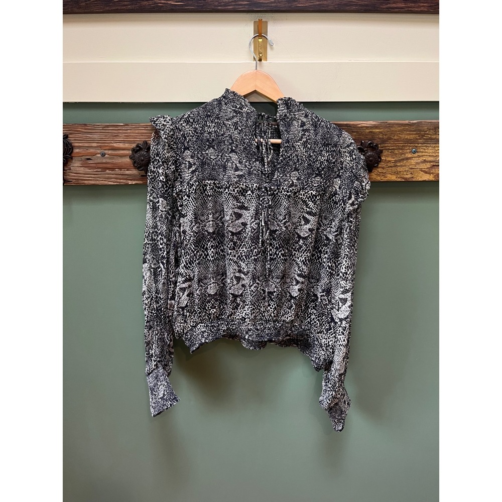 Free People Roma Grey Snakeskin Smocked High Neck Ruffle Blouse XL OB1069086 - Picture 2 of 7